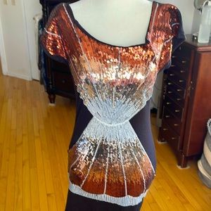 Used LaCite top with sequins detail size XS